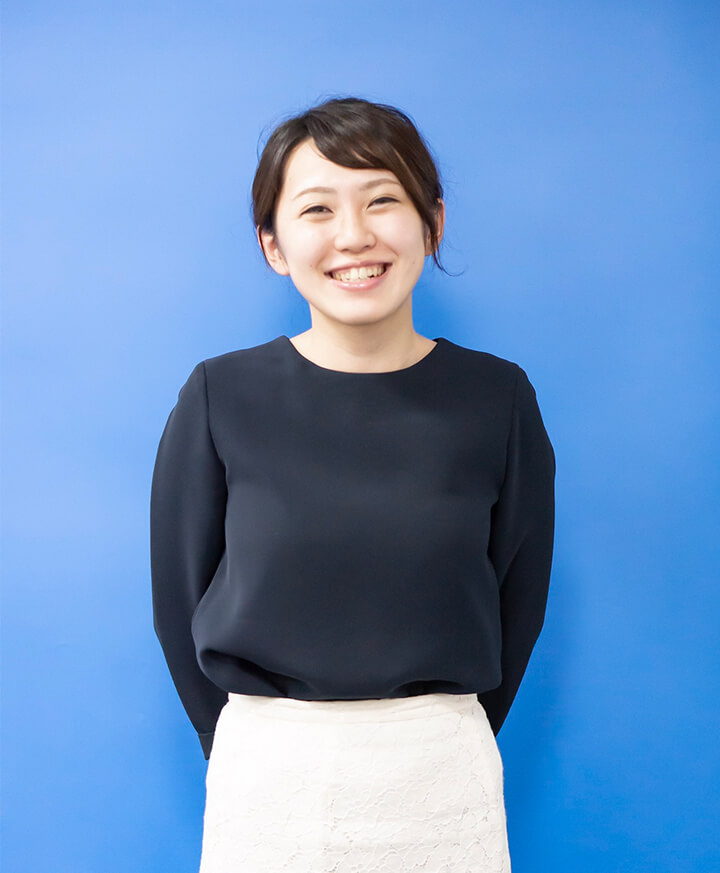 株式会社アクシス 新卒採用サイトー社員紹介ー坂林彩 株式会社アクシス 新卒採用サイトー社員紹介ー坂林彩